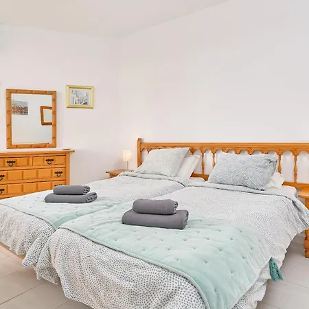 Large One Bed Appartement